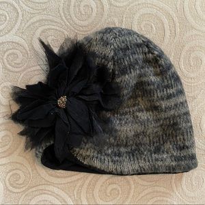 Women’s Beanie with Flower